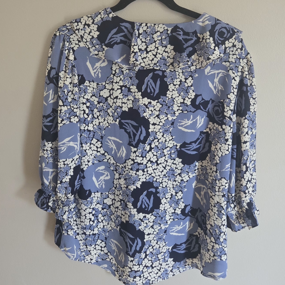 Lauren Ralph Lauren Floral Printed Ruffled Blouse Size Large Blue White NWOT - Picture 6 of 6